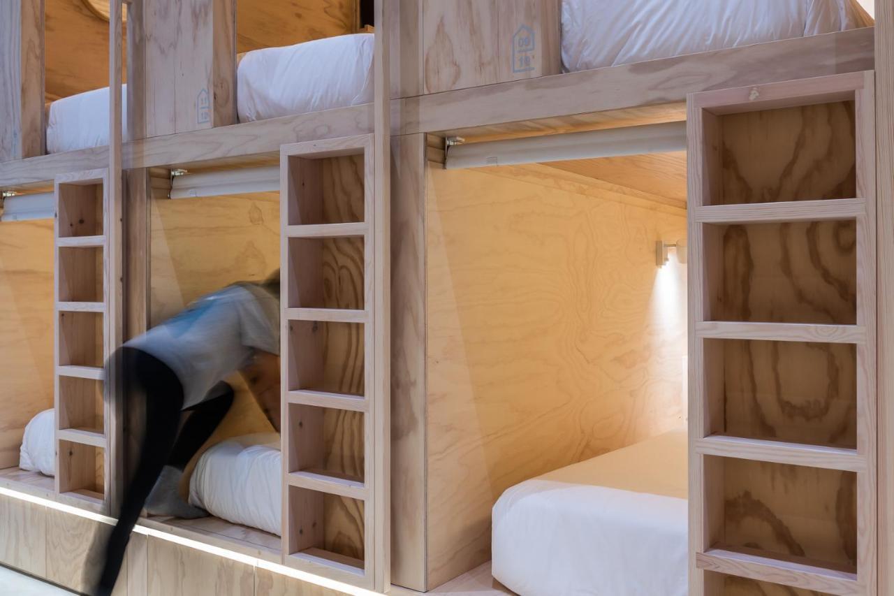 Colo Colo - Single Private Beds Albergue *